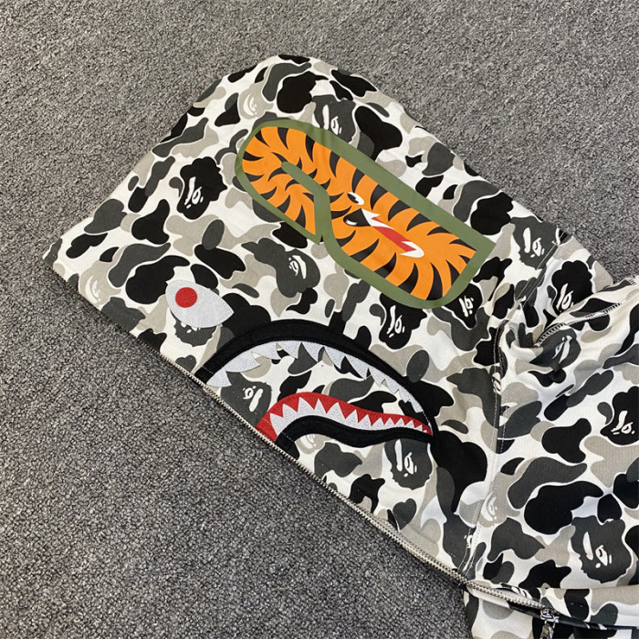 bape hoodie b2