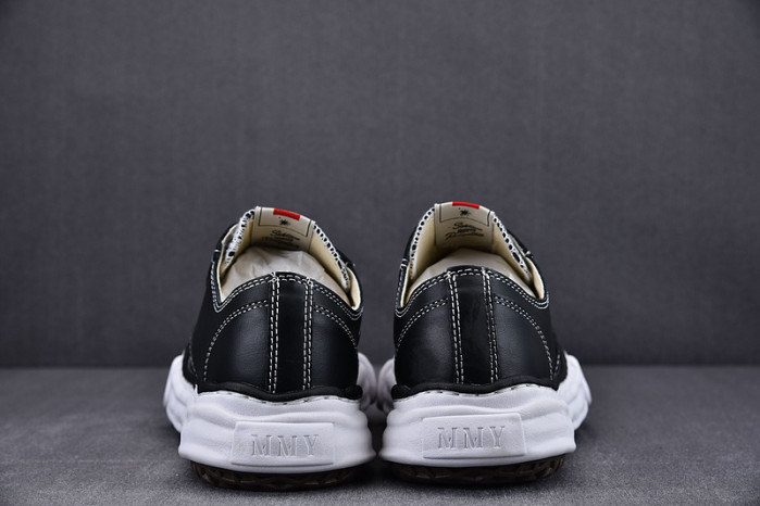 mihara yasuhiro a01fw70440