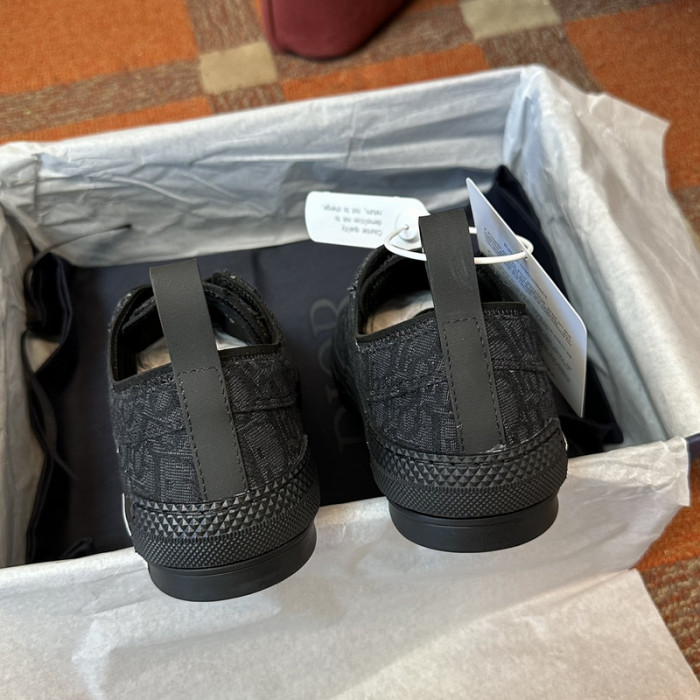 DIO* SNEAKERS B30 T0000-223