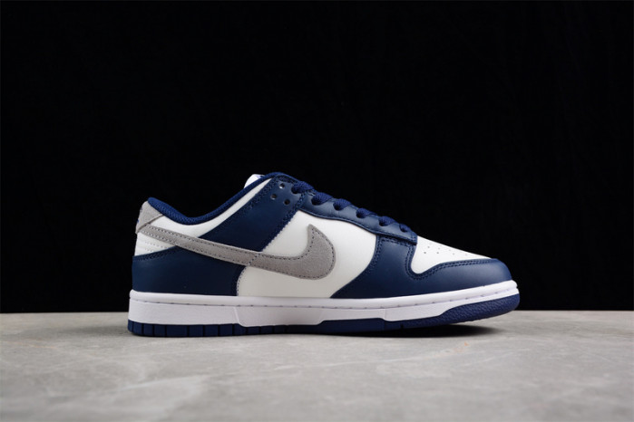 nike dunk low summit white midnight navy fd9749-400
