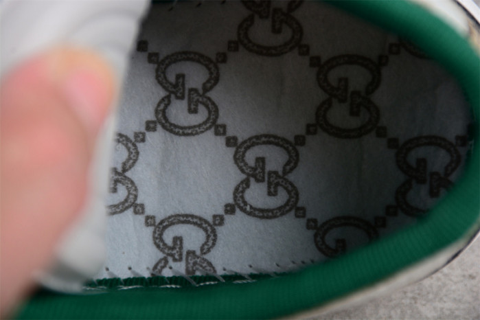 G*u*i* trainer sneaker 115