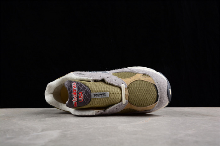 new balance 990v3 miusa teddy santis marblehead incense m990tg3